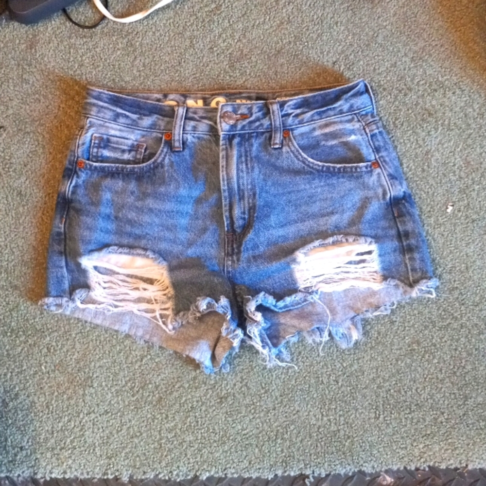 S.O.N.G PERFECT super high rise jean ripped shorts size 7/28